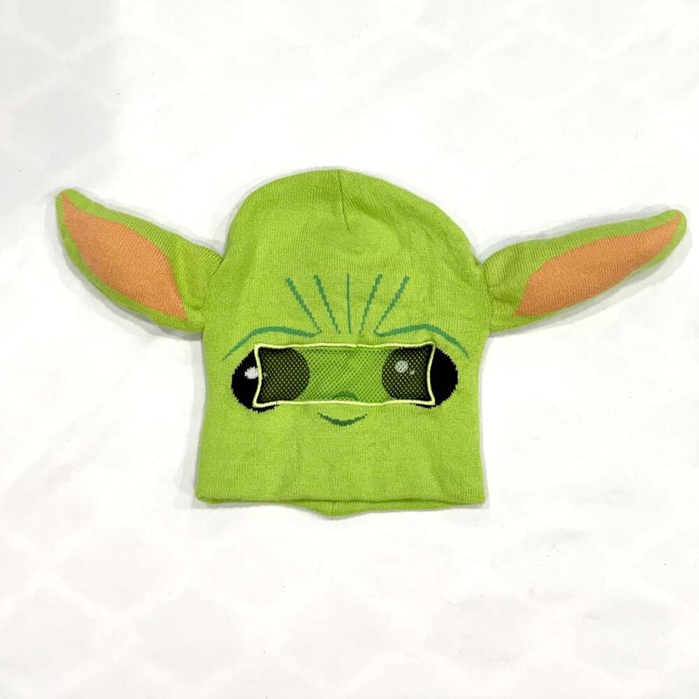 Star Wars The Mandalorian “The Child” Baby Yoda Kids Flip-Down Beanie Hat
